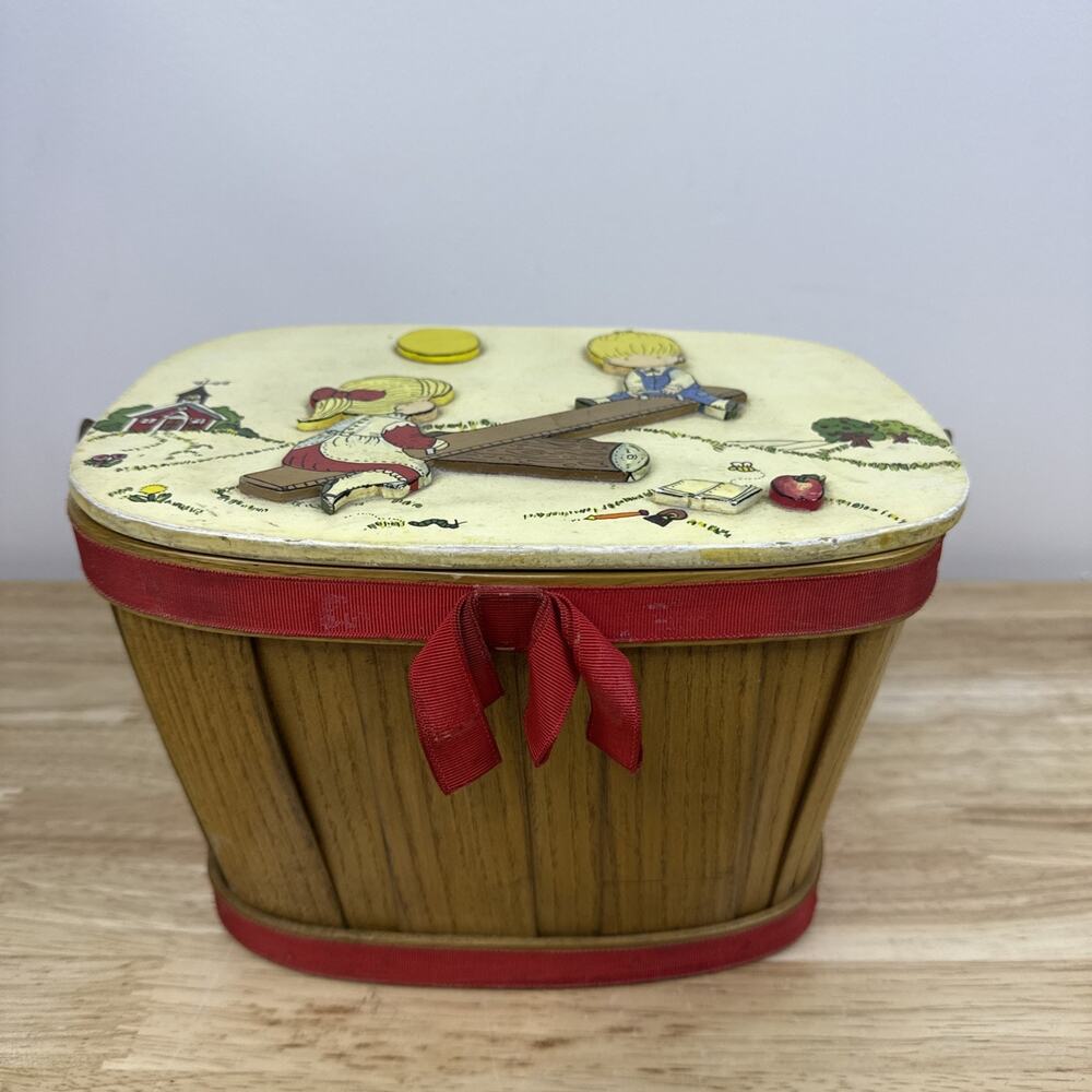 VTG 70s Basketville Purse Hand Painted Putney Vermont Lined Wood Cottagecore